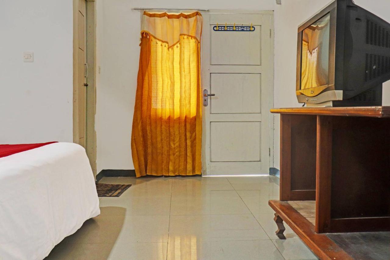 Oyo 90483 Homestay Permata Syariah Bangko Exterior foto